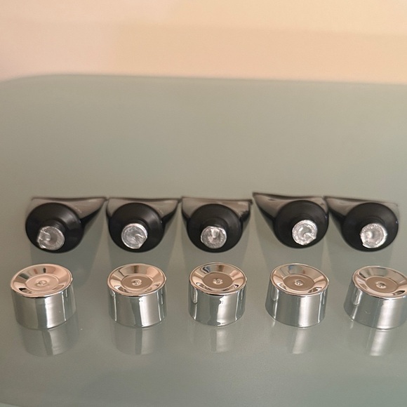 NEW GLAMGLOW youth mud tinglexfoliate treatment CREAM 5 x 0.5 oz/15 g=2.5oz/75 g - Picture 2 of 7